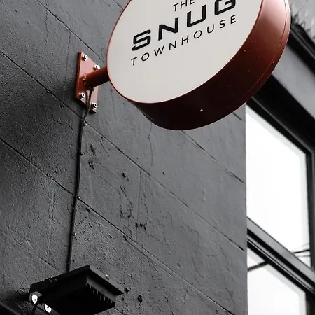The Snug Townhouse Отель Голуэй