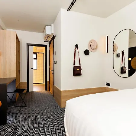 Hotel The Snug Townhouse